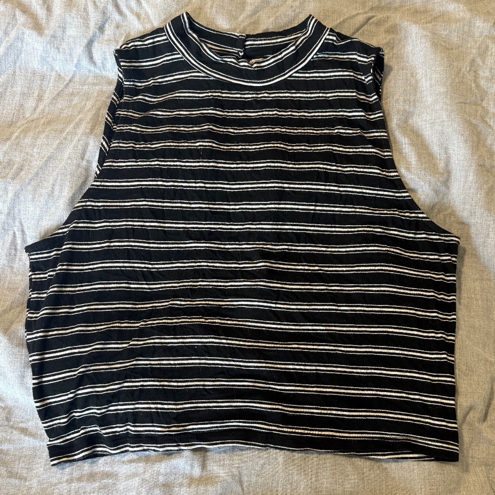 Open Back Cropped Tank